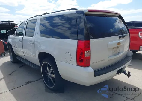 2008 Chevrolet Suburban 1500 Lt z USA, uszkodzony, nr VIN 1GNFC16038R130982